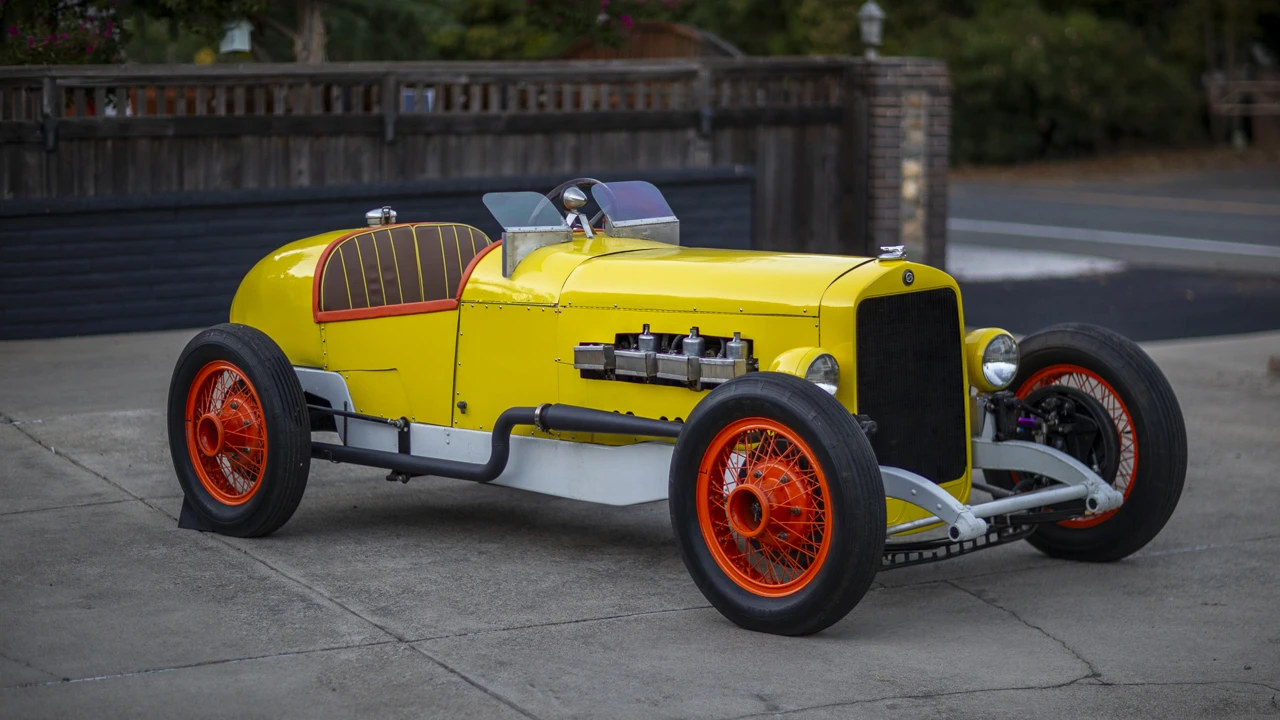 Studebaker - Image 2 of 31