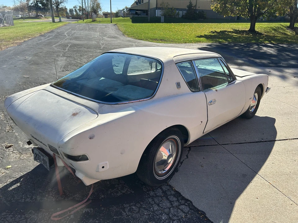 1963 Studebaker Avanti - Image 14 of 31