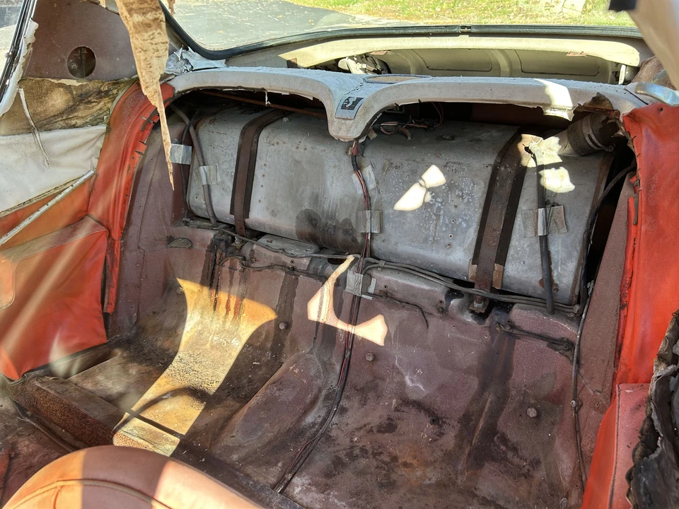 1963 Studebaker Avanti - Image 27 of 31