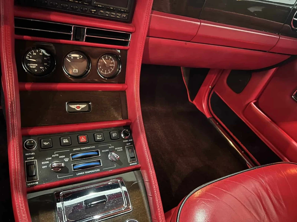 1990 Bentley Mulsanne 1st Gen - Image 19 of 25