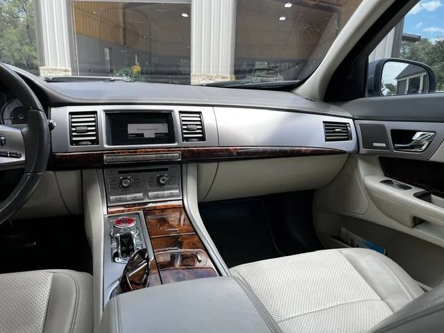 2009 Jaguar X250 XF - Image 19 of 21