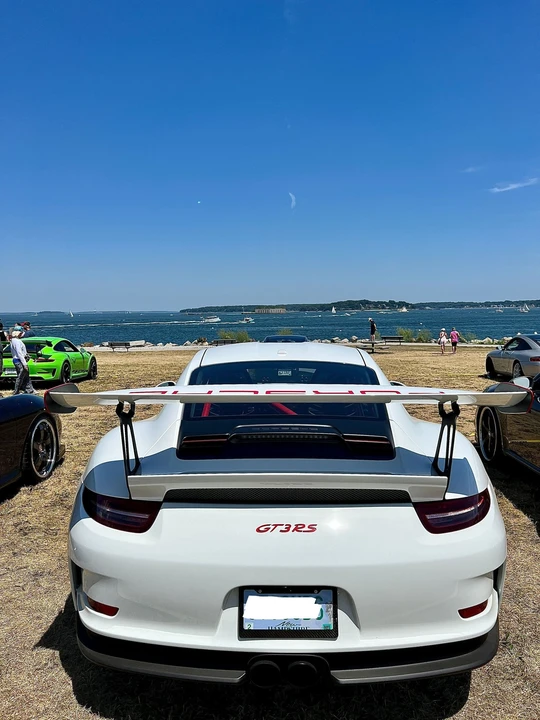 2016 Porsche 991 GT3 RS - Image 2 of 8