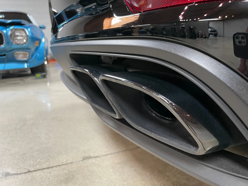 2017 Porsche 991 Turbo S - Image 11 of 31