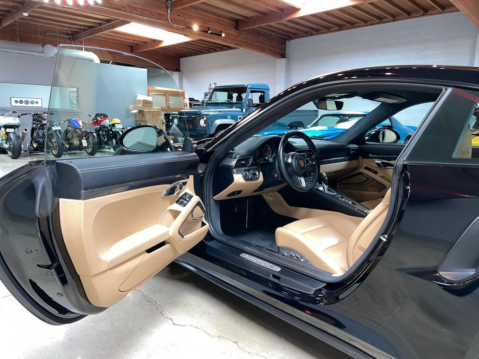 2017 Porsche 991 Turbo S - Image 19 of 31