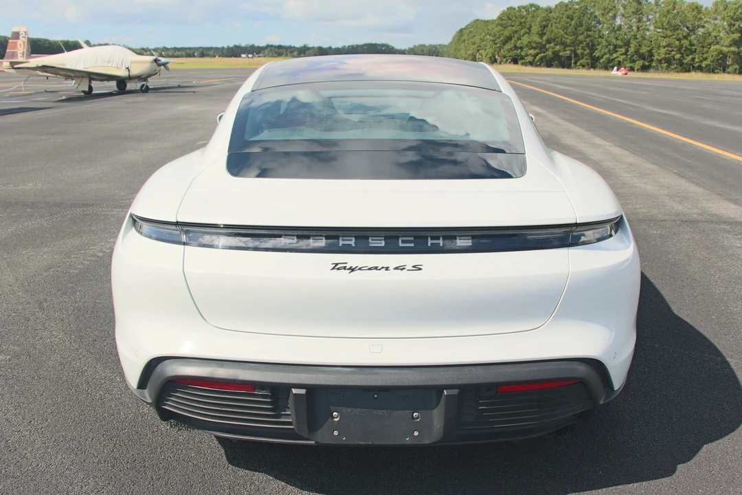 2021 Porsche Taycan 4S - Image 5 of 31