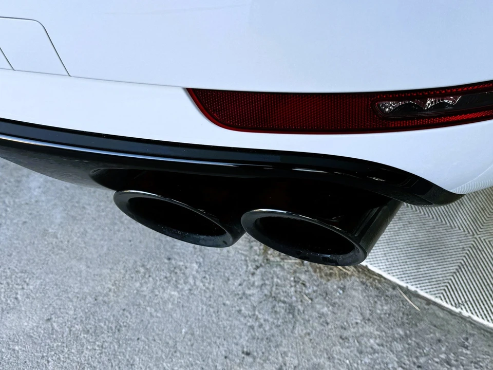 2017 Porsche Macan Turbo - Image 10 of 20