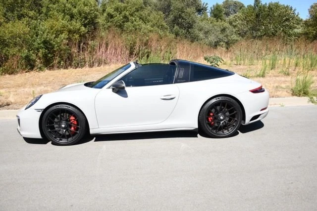 2019 Porsche 991 Targa 4 GTS - Image 9 of 31