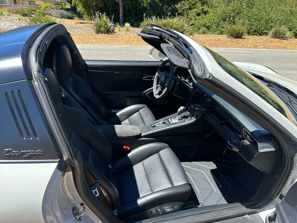 2019 Porsche 991 Targa 4 GTS - Image 25 of 31