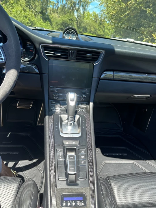 2019 Porsche 991 Targa 4 GTS - Image 27 of 31