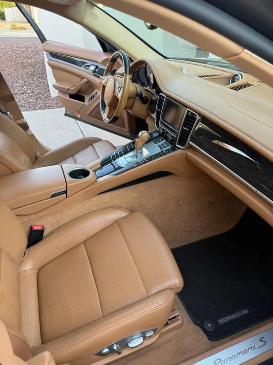 2015 Porsche 970 Panamera 4S - Image 7 of 10
