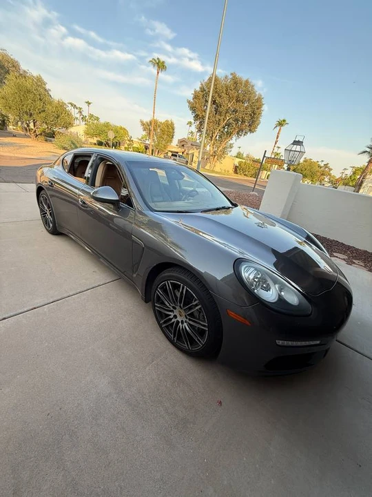 2015 Porsche 970 Panamera 4S - Image 4 of 10