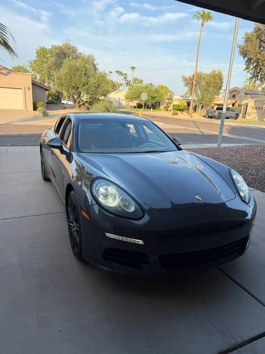 2015 Porsche 970 Panamera 4S - Image 2 of 10