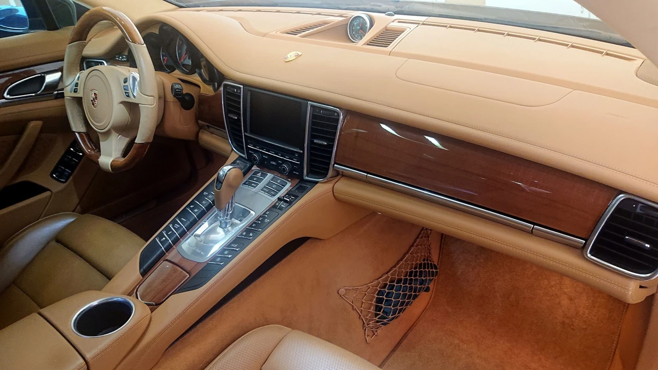 2010 Porsche 970 Panamera S - Image 10 of 18