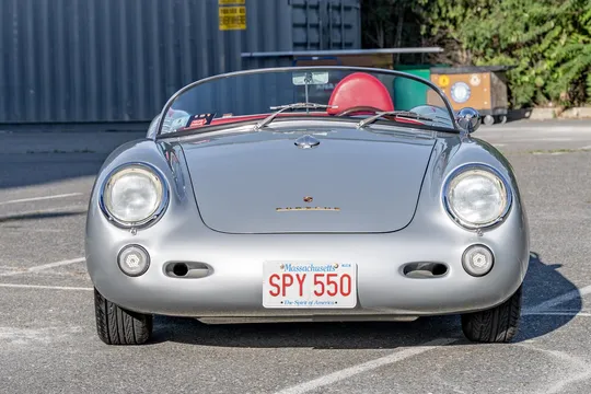 Porsche 550 - Image 4 of 31