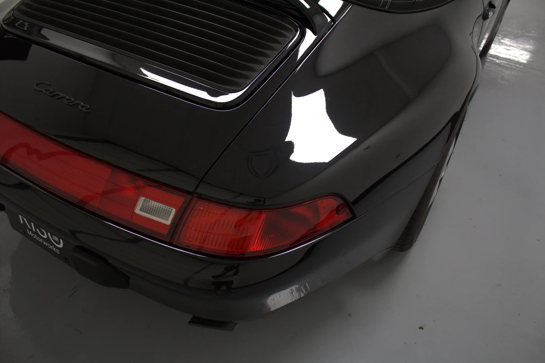 1995 Porsche 993 Carrera - Image 15 of 31