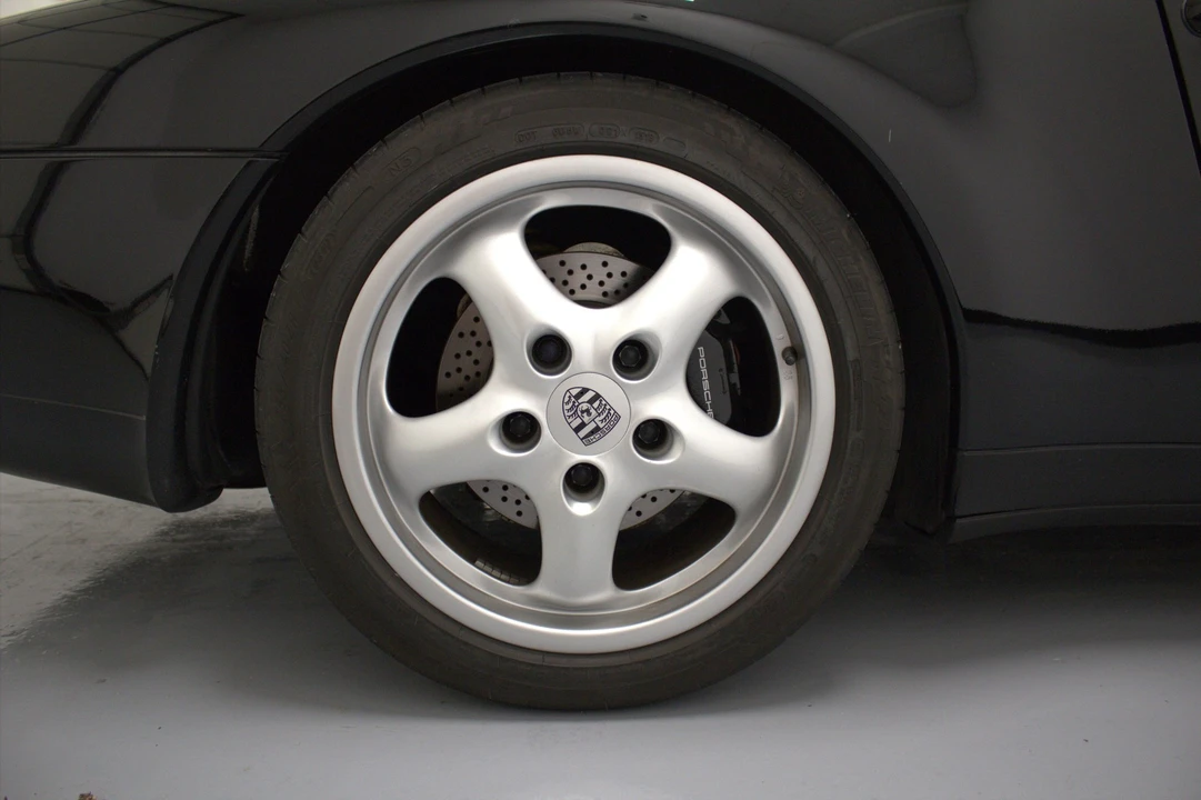 1995 Porsche 993 Carrera - Image 24 of 31