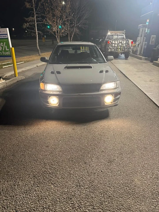2001 Subaru - Image 2 of 10