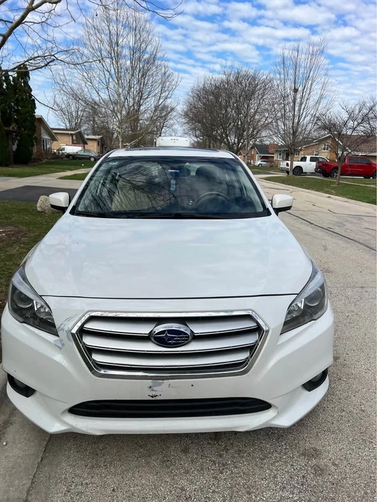 2015 Subaru - Image 2 of 8