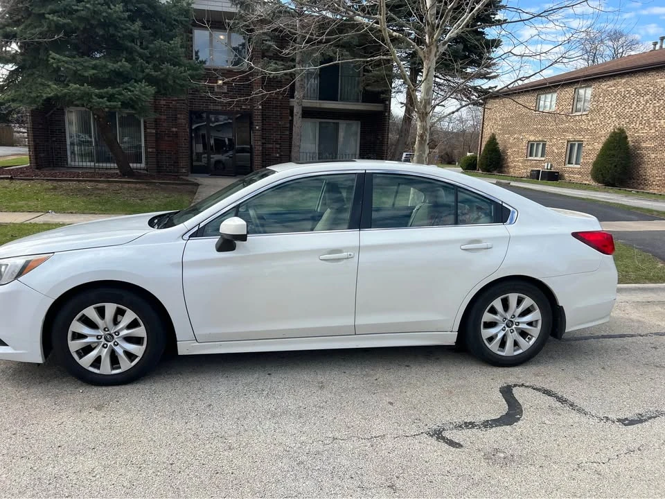 2015 Subaru - Image 5 of 8