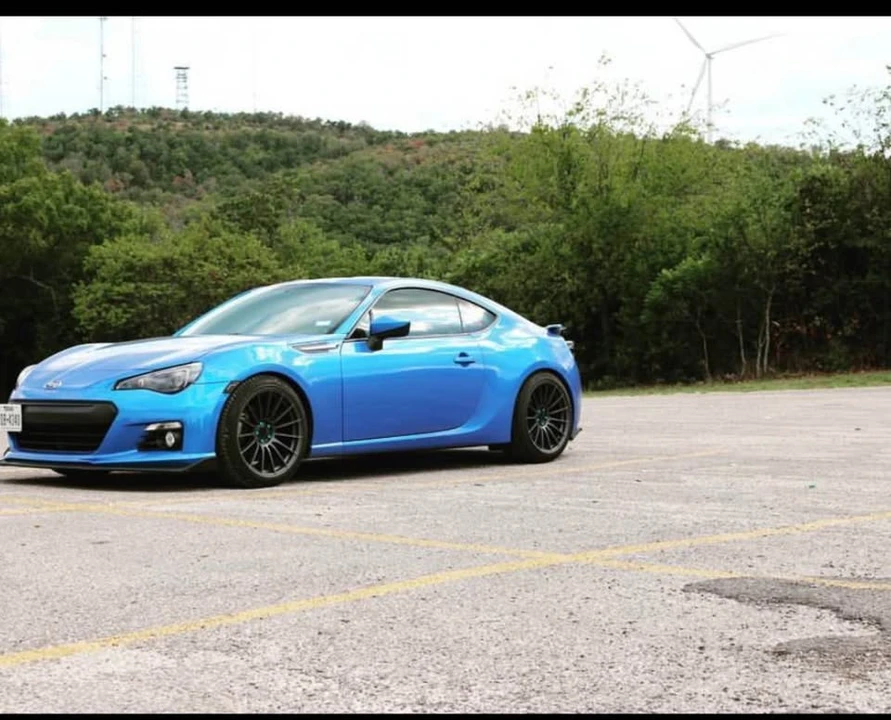 Subaru BRZ - Image 10 of 10
