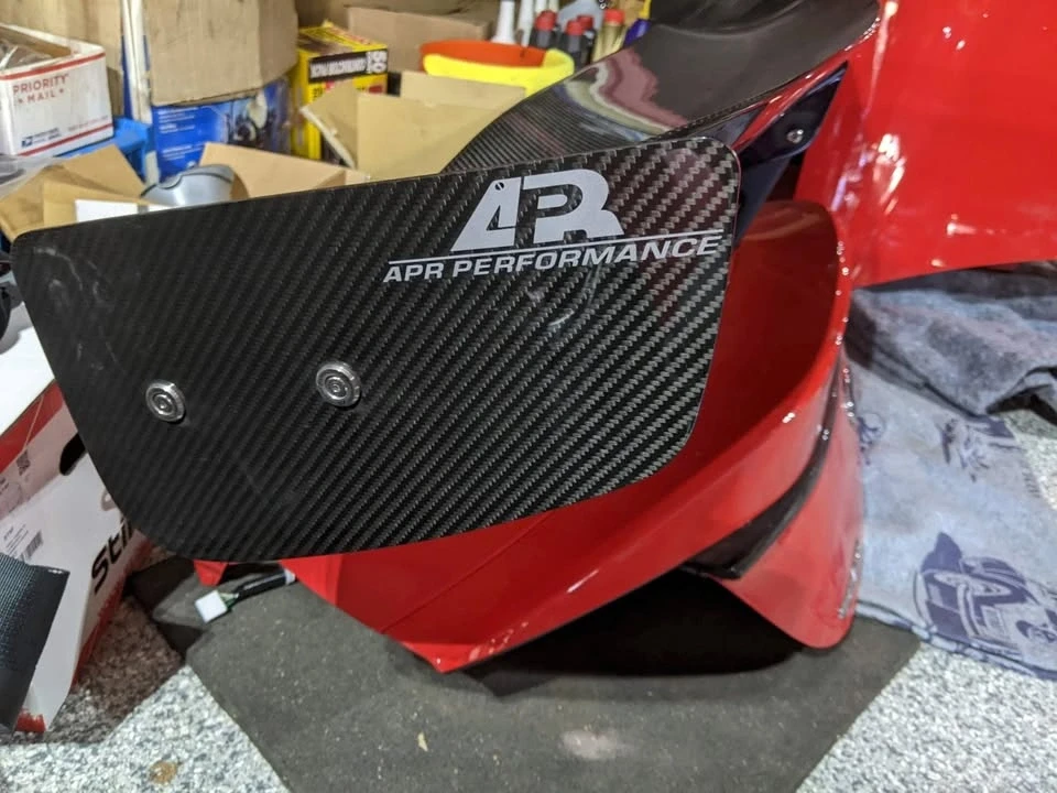 2022 Parts & Memorabilia Bodywork - Image 3 of 3