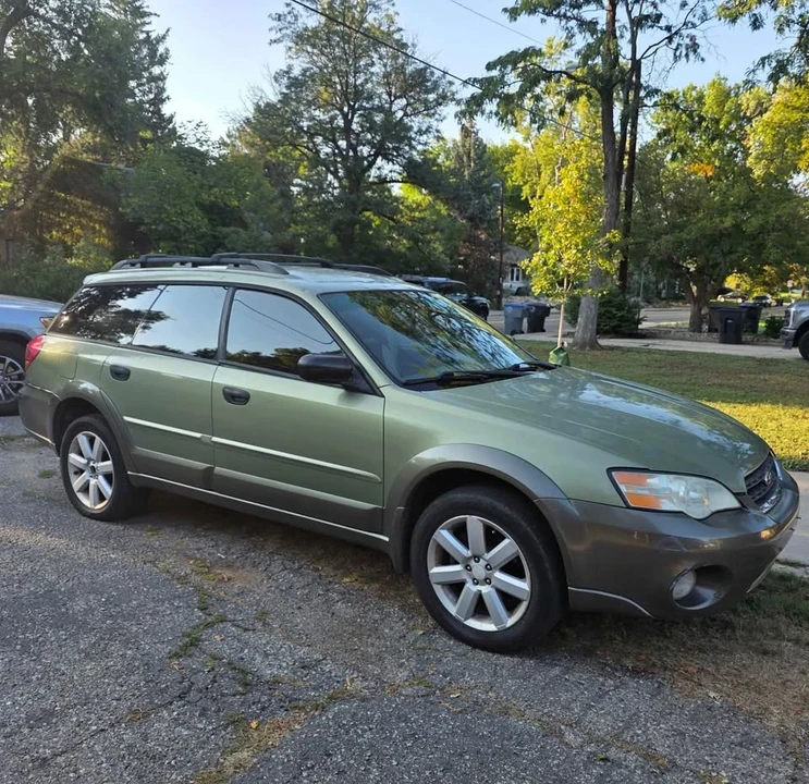 Subaru Legacy - Image 7 of 7