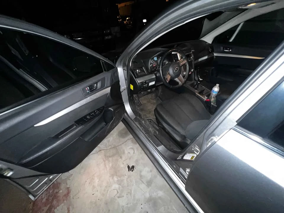 Subaru Legacy - Image 3 of 6