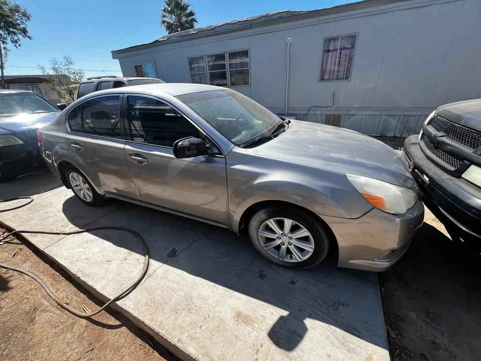 Subaru Legacy - Image 5 of 6