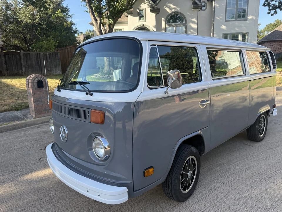 1978 Volkswagen Bay-Window Bus - Image 27 of 31