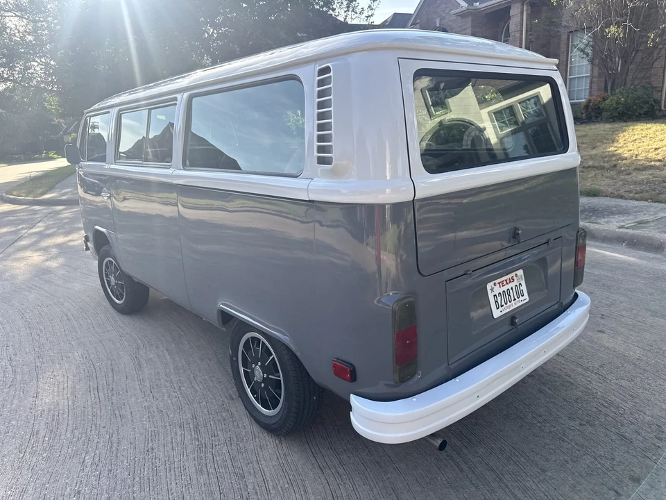 1978 Volkswagen Bay-Window Bus - Image 24 of 31