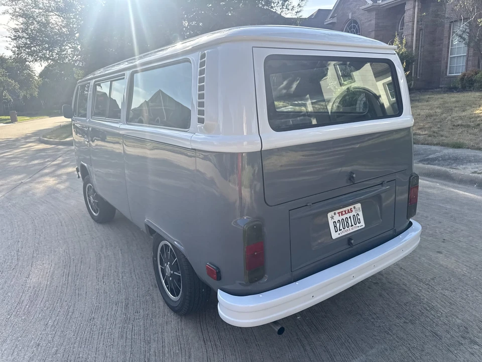1978 Volkswagen Bay-Window Bus - Image 20 of 31