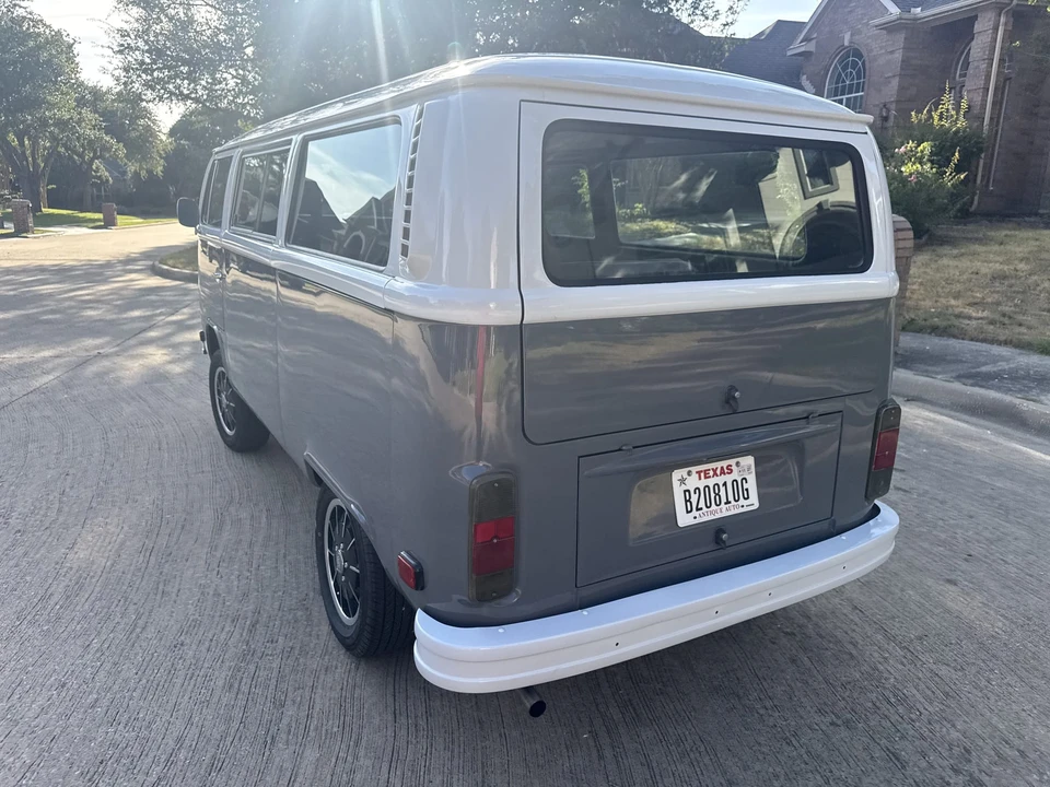 1978 Volkswagen Bay-Window Bus - Image 22 of 31