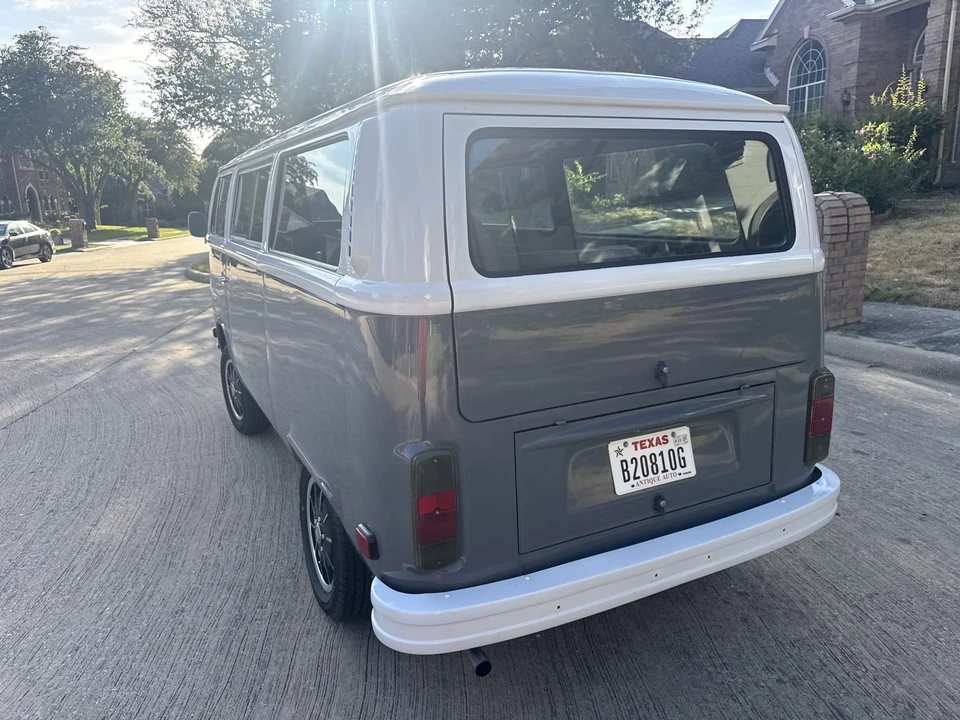 1978 Volkswagen Bay-Window Bus - Image 23 of 31