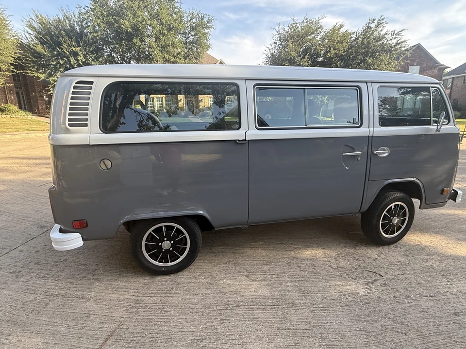 1978 Volkswagen Bay-Window Bus - Image 12 of 31