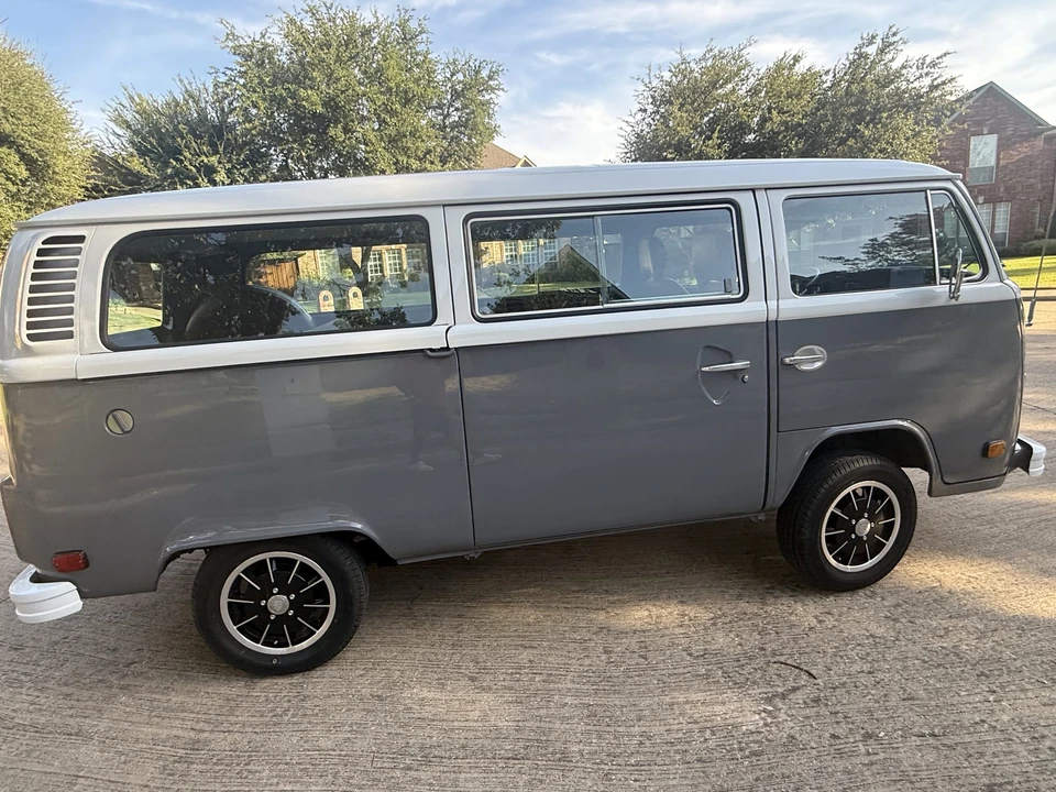 1978 Volkswagen Bay-Window Bus - Image 14 of 31
