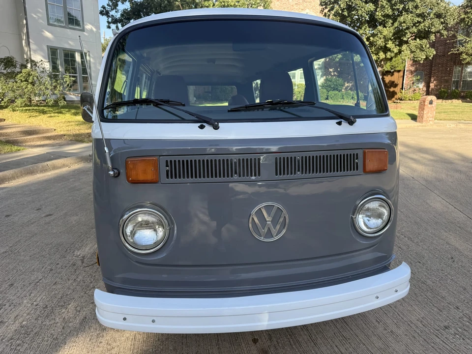 1978 Volkswagen Bay-Window Bus - Image 3 of 31