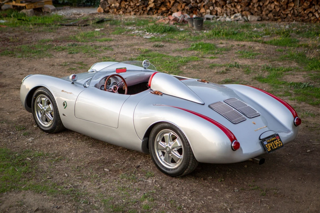 Porsche 550 - Image 13 of 31