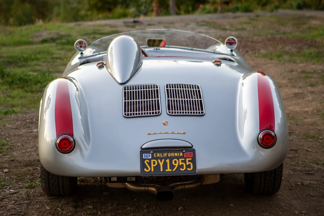 Porsche 550 - Image 19 of 31