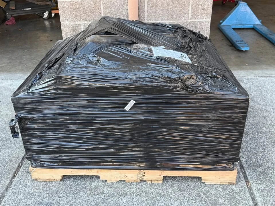2018 Parts & Memorabilia Gearboxes - Image 2 of 3