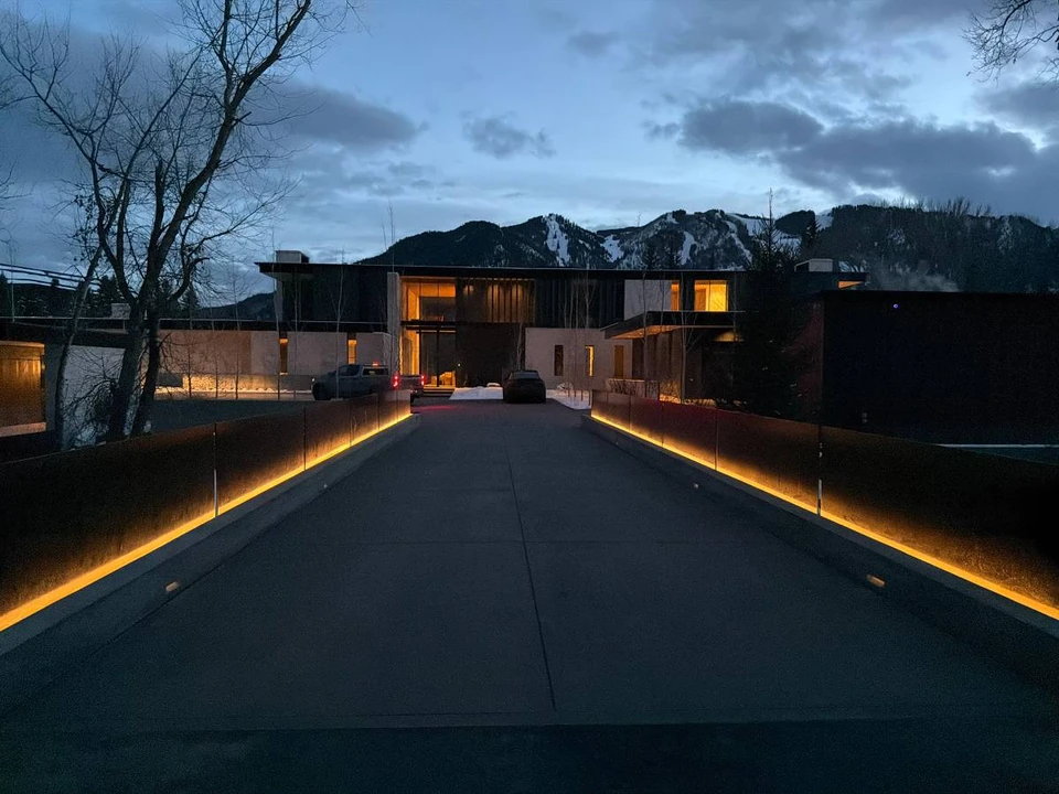 2012 Subaru Impreza WRX STi 3rd Gen - Image 15 of 17