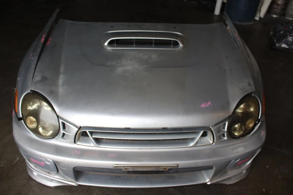 2002 Parts & Memorabilia Bodywork - Image 8 of 10
