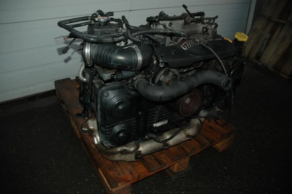 2002 Parts & Memorabilia Engines - Image 4 of 7
