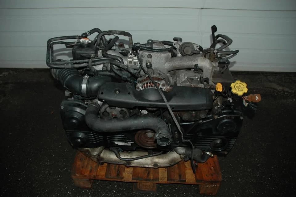 2002 Parts & Memorabilia Engines - Image 2 of 7