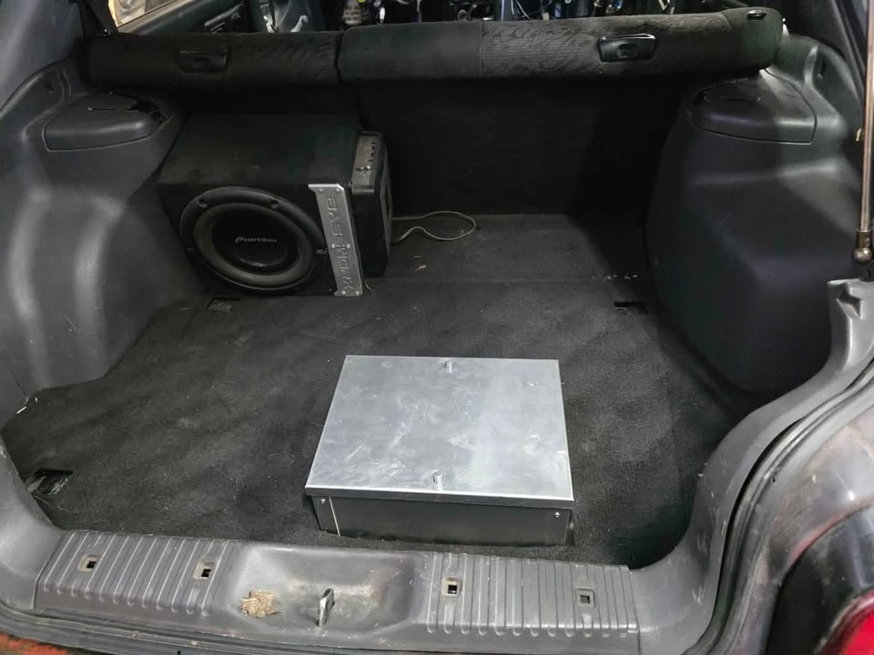 2000 Subaru Impreza WRX 1st Gen - Image 8 of 8