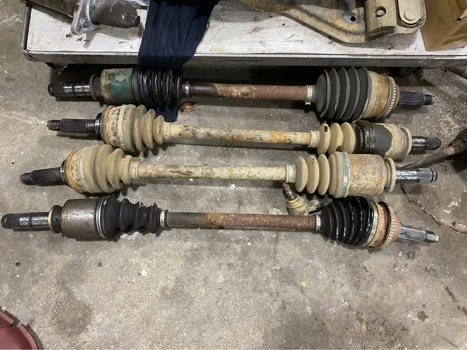 Parts & Memorabilia Gearboxes - Image 8 of 8