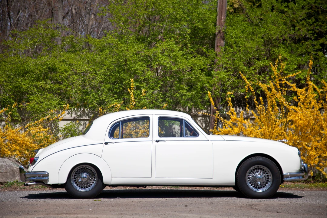 1957 Jaguar Mark I - Image 6 of 9