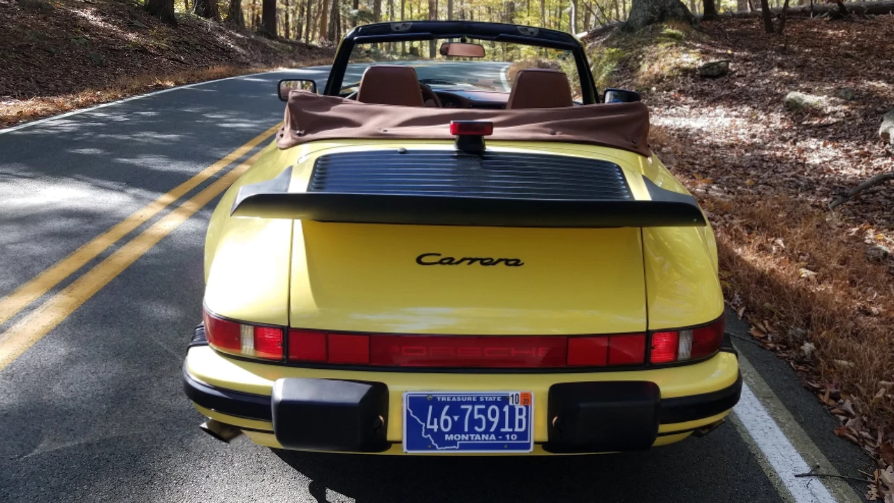 1987 Porsche 911 Carrera 3.2 - Image 24 of 31