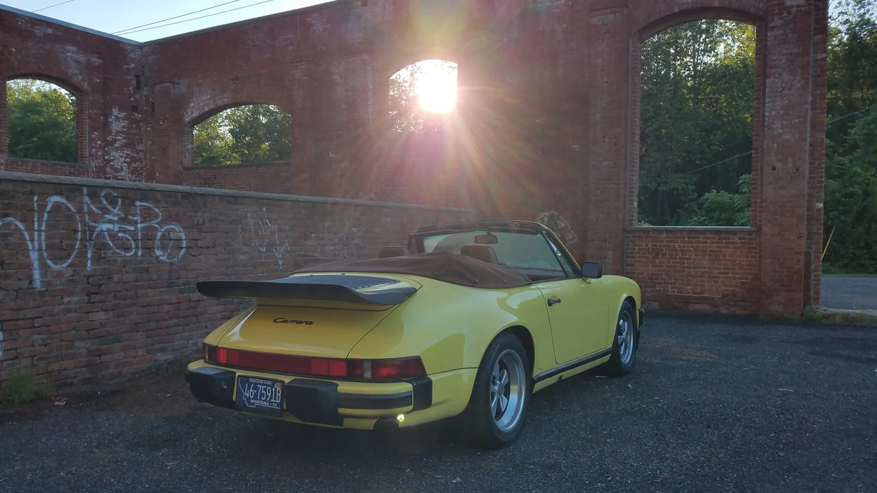 1987 Porsche 911 Carrera 3.2 - Image 30 of 31