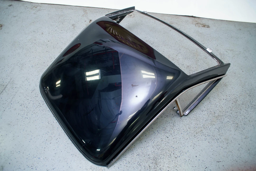 Parts & Memorabilia Bodywork - Image 3 of 31