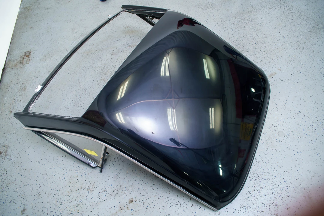 Parts & Memorabilia Bodywork - Image 2 of 31